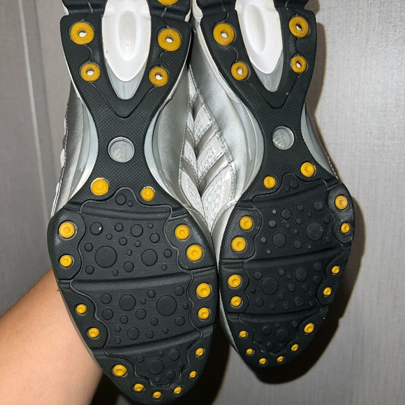 Adidas size 7 - Picture 4 of 7